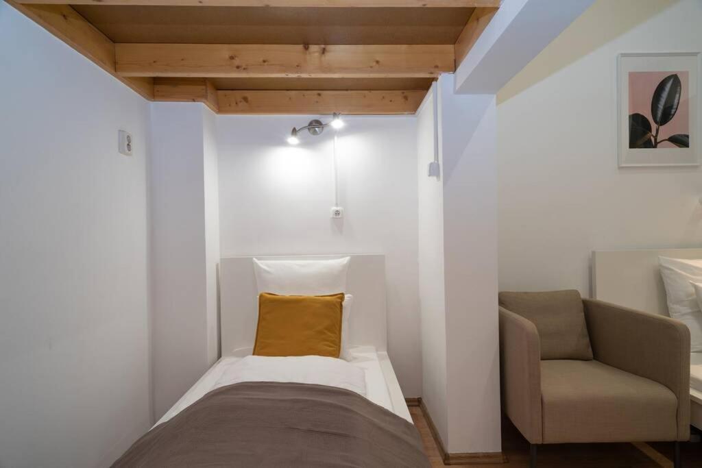 Best Located, 150 M2 5 Bedrooms Apt., ブダペスト エクステリア 写真